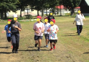 友達と一緒にゴール！